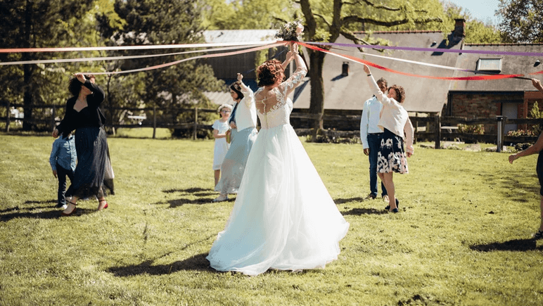 Photographe à Erdre-en-Anjou capturant un moment complice
