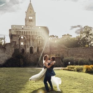 Photographe à Erdre-en-Anjou capturant un moment complice