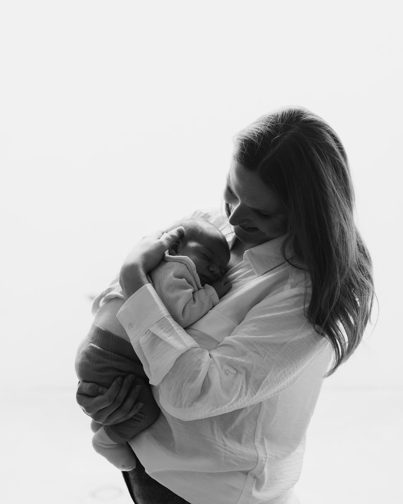 Photographe à Erdre-en-Anjou capturant un moment complice - Photographe Pays de la Loire