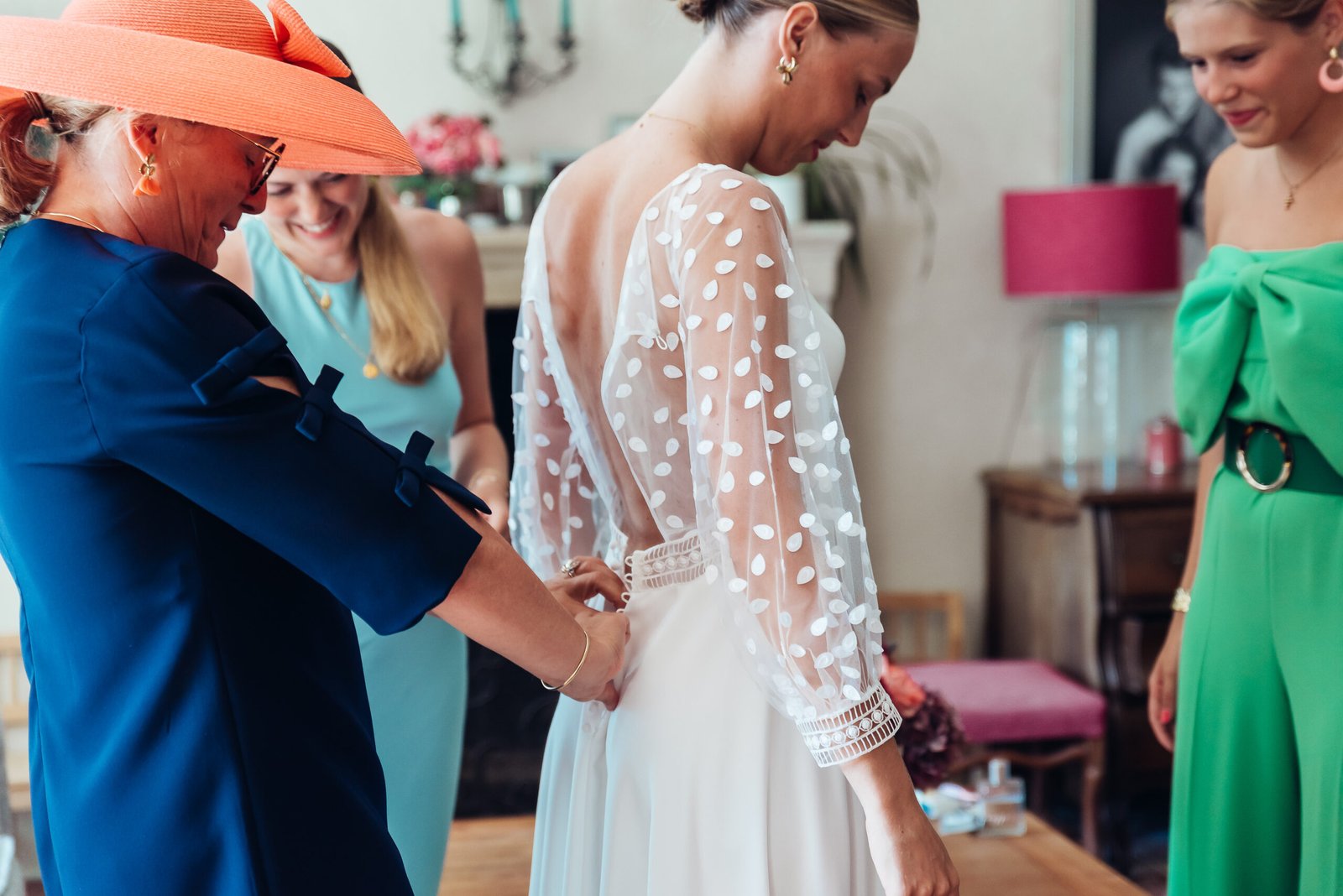 dernière retouche habillage