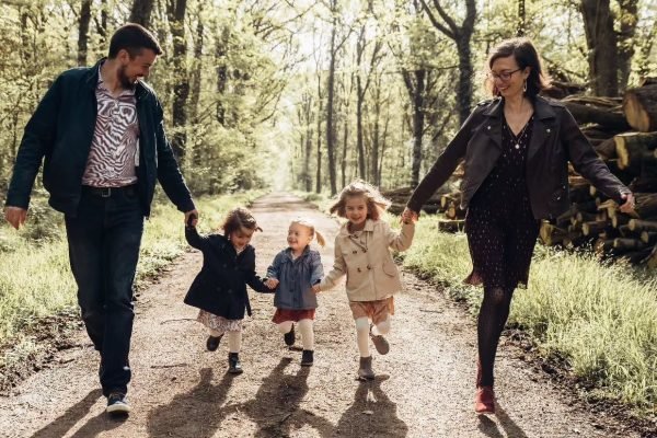 Photographe à Erdre-en-Anjou capturant un moment complice